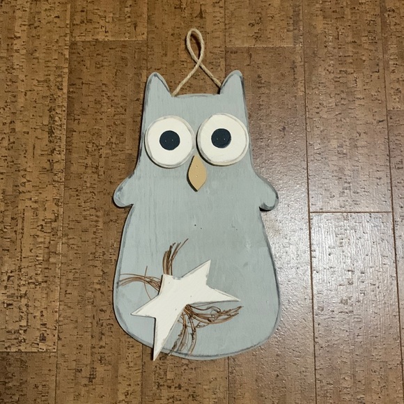 Wooden owl - Picture 3 of 6